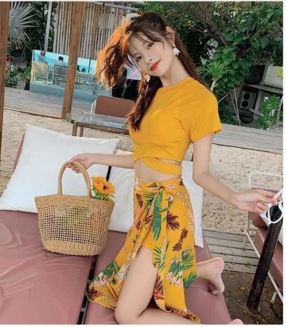 Set bikini 3 món kèm khăn choàng siêu rẻ | BigBuy360 - bigbuy360.vn