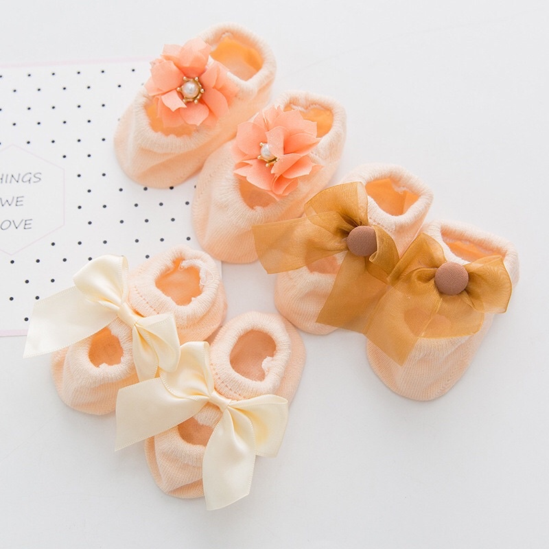 Set 3 đôi vớ tất sơ sinh cho bé, Tất hài đính nơ siêu cute cho bé gái