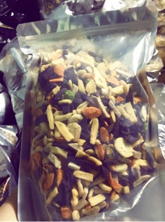 Combo 2kg trái cây sấy - hàng vụn.