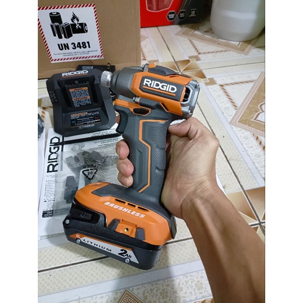 COMBOR KHOAN VÍT RIDGID SUB COMPACT 18V