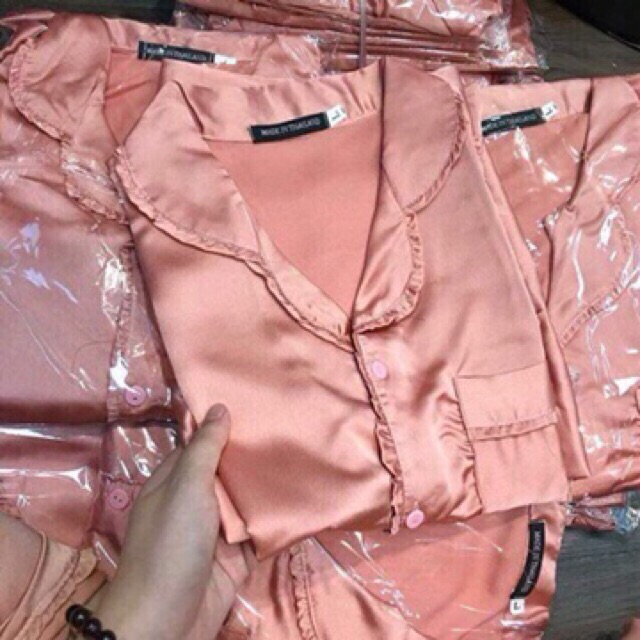 [Mã WASTUP giảm 10% tối đa 30K đơn 99K] Bộ pijjama lụa phối bèo tay cộc quần đùi siêu cute | BigBuy360 - bigbuy360.vn