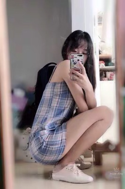 Váy hai dây caro mẫu 1