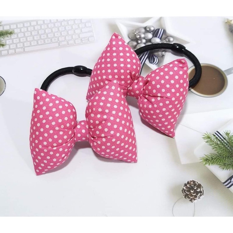 Chun cột tóc hình chiếc nơ nhồi bông