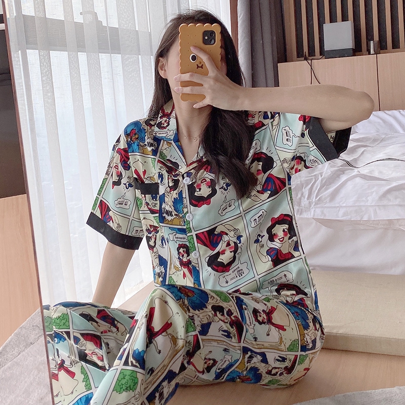 Bộ đồ ngủ tay ngắn dáng rộng vải lụa mát thiết kế dễ thương cho nữ | BigBuy360 - bigbuy360.vn