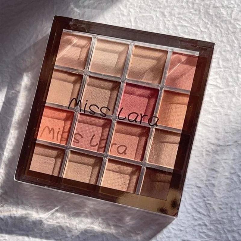 Bảng phấn mắt 16 màu tông đất thời trang