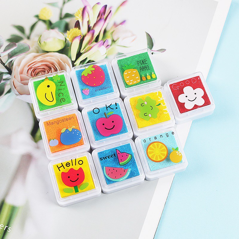 Bộ 12/24 Hộp Màu Vẽ Vân Ngón Tay Kèm Bộ Tranh Cho Bé Phát Huy Khả Năng Sáng Tạo