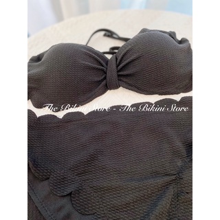 Bikini 2 mảnh quyến rũ, sexy.