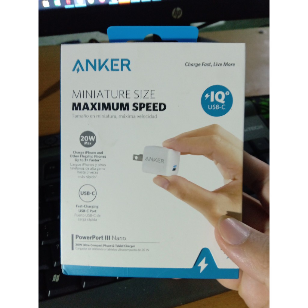 Củ Sạc 1 Cổng Anker 20W PowerPort III Nano Tích Hợp PowerIQ 3.0