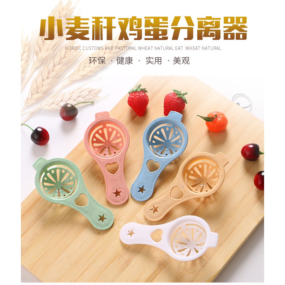Dụng cụ tách lòng đỏ trứng tiện dụng