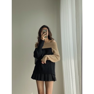 Áo len trễ vai phối tay oversized