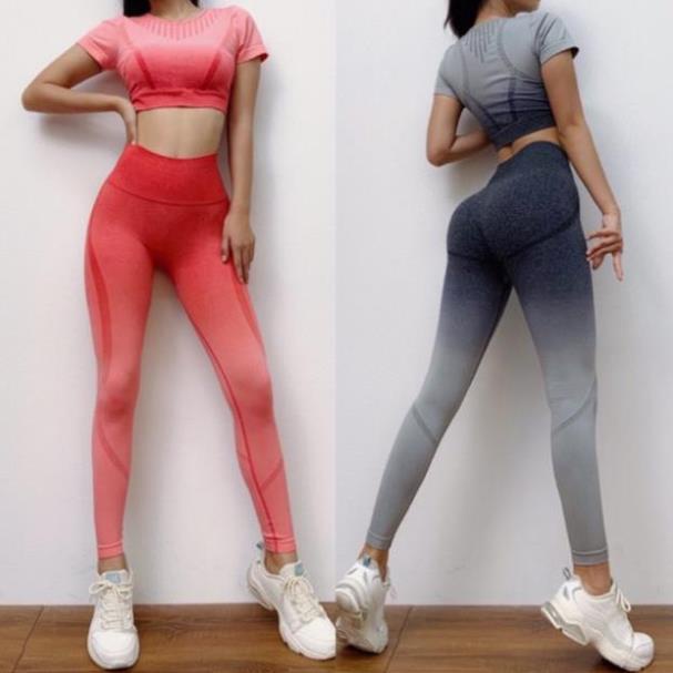 BỘ TẬP GYM QUẦN DÀI DÀI ÁO CROPTOP CỘC TAY LOANG !