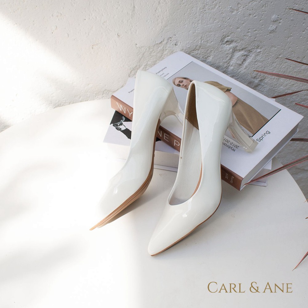 Carl & Ane - Giày cao gót thời trang mũi nhọn 7cm màu trắng _ EP006