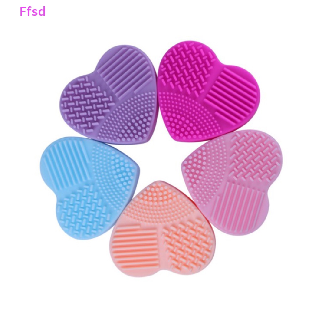 {Ffsd} Dụng Cụ Vệ Sinh Cọ Trang Điểm Bằng Silicone Hình Trái Tim