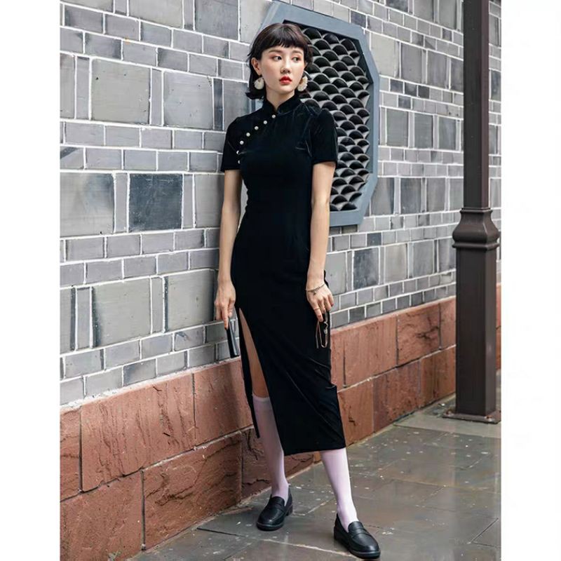 Sườn Xám Nhung Đính Hạt Trắng 40-70 Kg