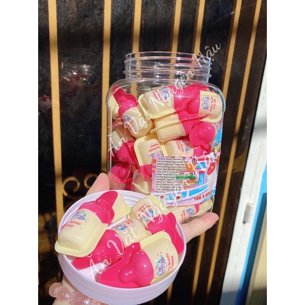 Kẹo dẻo có nhân hình con mắt/dưa hấu/trái dâu/con vịt/kẹo mông,..