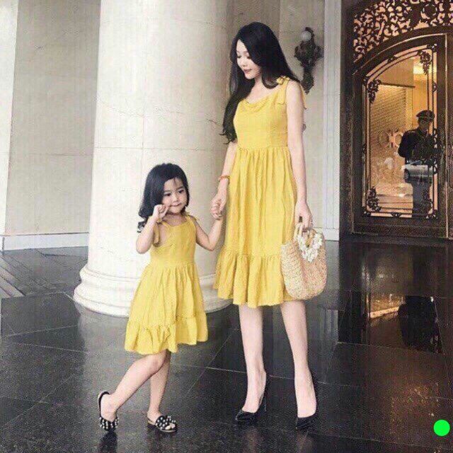Sét váy mẹ và bé siêu cute
