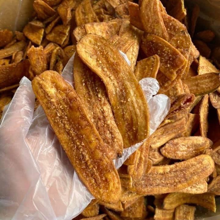 1kg (2 Gói) Chuối Sấy Mè Giòn Loại Ngon (NCFOOD)
