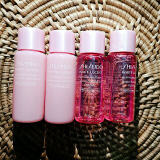 Combo 2 chai Shiseido dưỡng trắng da