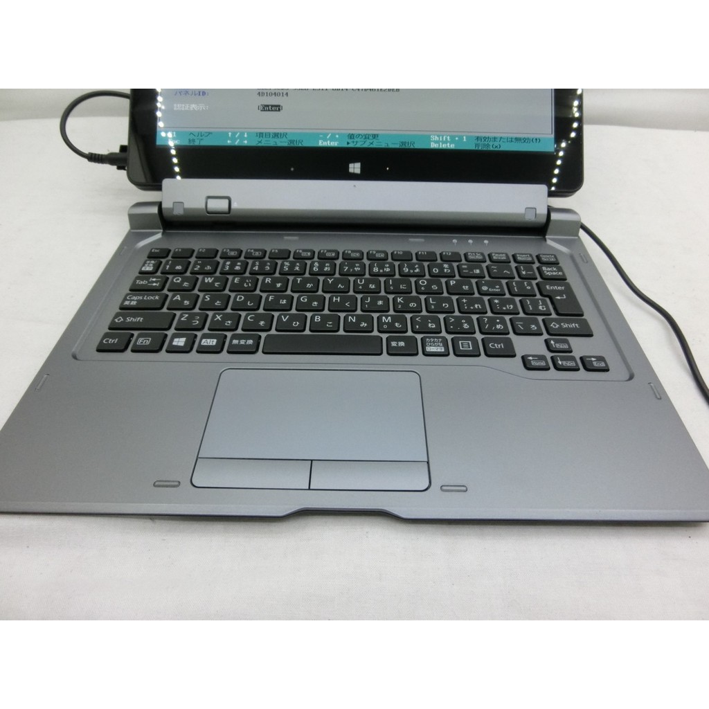 Laptop 2 trong 1 FUJITSU Q665 màn hình cảm ứng 4GB RAM 128GB SSD Intel Core M series mạnh mẽ - Likenew 98%