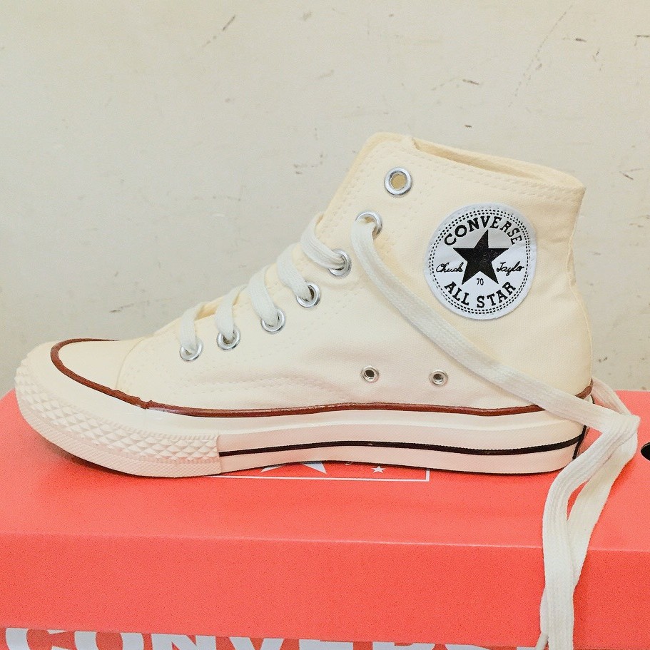 Giày thể thao nam nữ 1970s cao cổ trắng kem, đế cao màu kem, mũi giày bóng