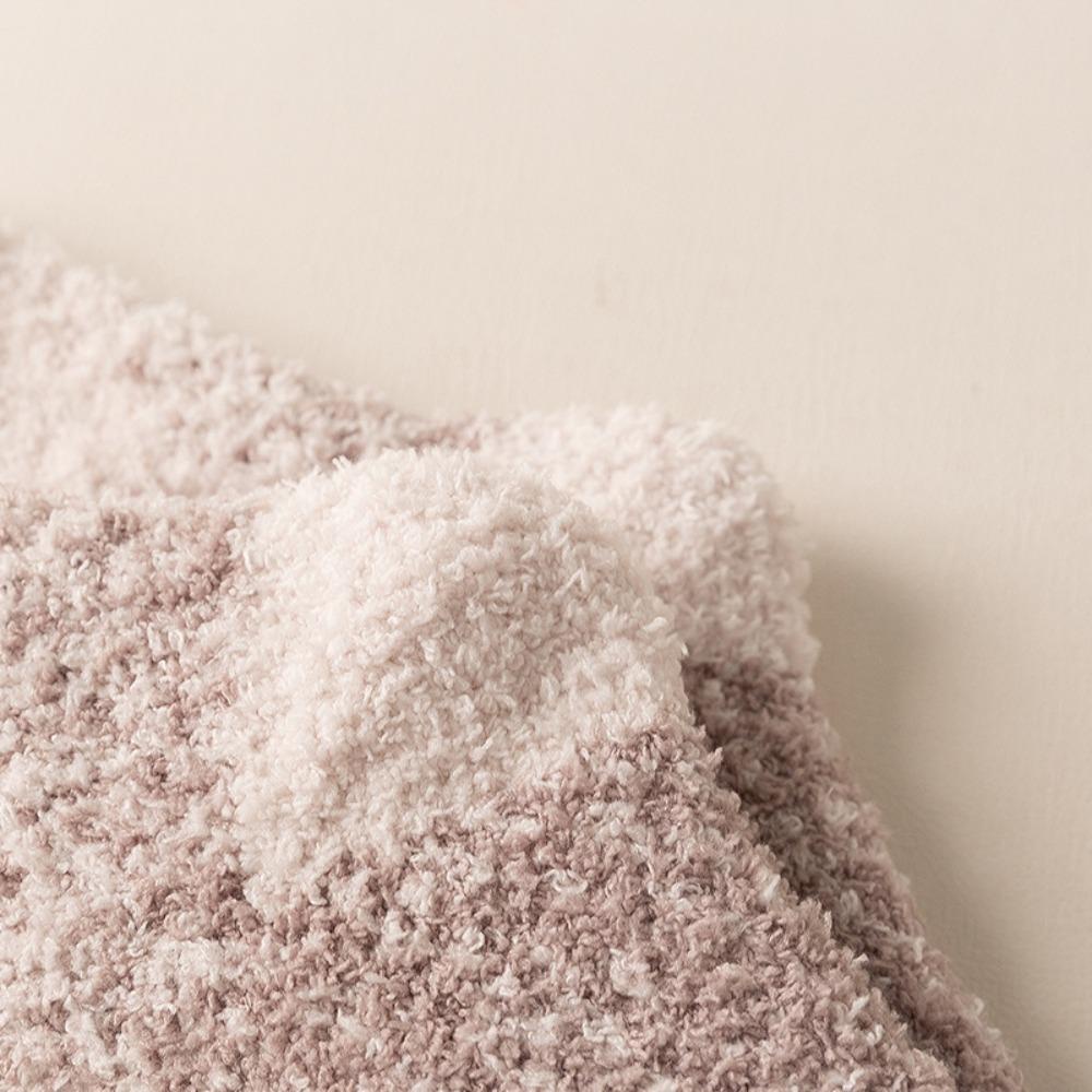 Mocho Vớ Ngủ Nhung San Hô Dày Dặn Họa Tiết Chấm Bi Đơn Giản Sáng Tạo