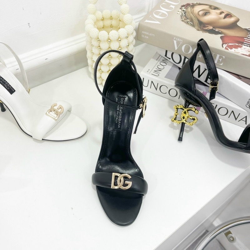 Sandal D&amp;G gót chữ sành điệu