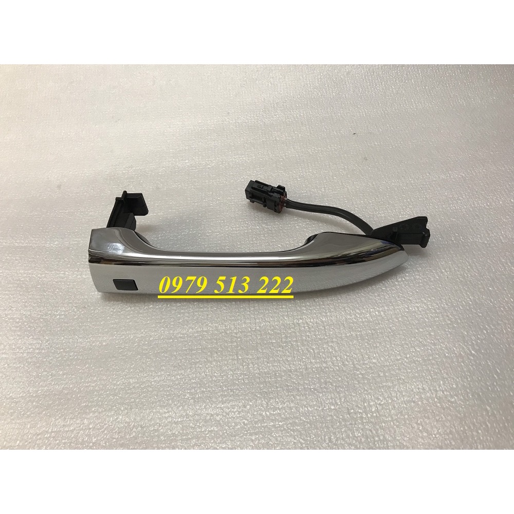 Tay mở cửa ngoài có cảm biến Hyundai I10 Grand