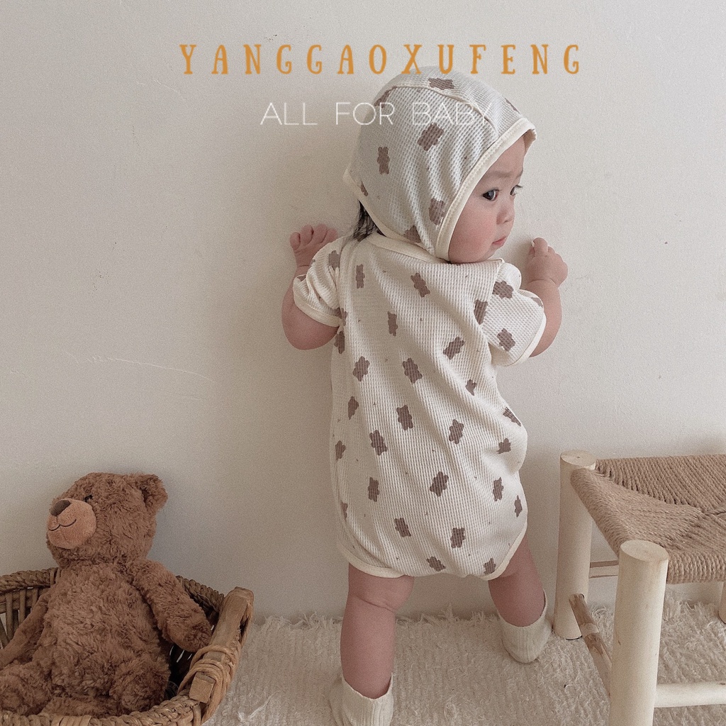 Bộ Áo Liền Quần Tay Ngắn In Hình Gấu Và Nón Dễ Thương Cho Bé Sơ Sinh