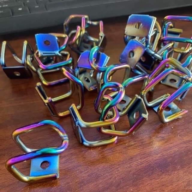 Móc treo đồ titan