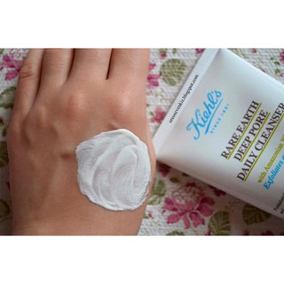 Sữa rửa mặt đất sét kiehls