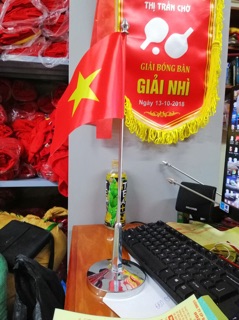 Cờ để bàn Việt nam