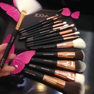 [SẴN]❤️  bộ cọ Zoeva 15 cây 250k ❤️