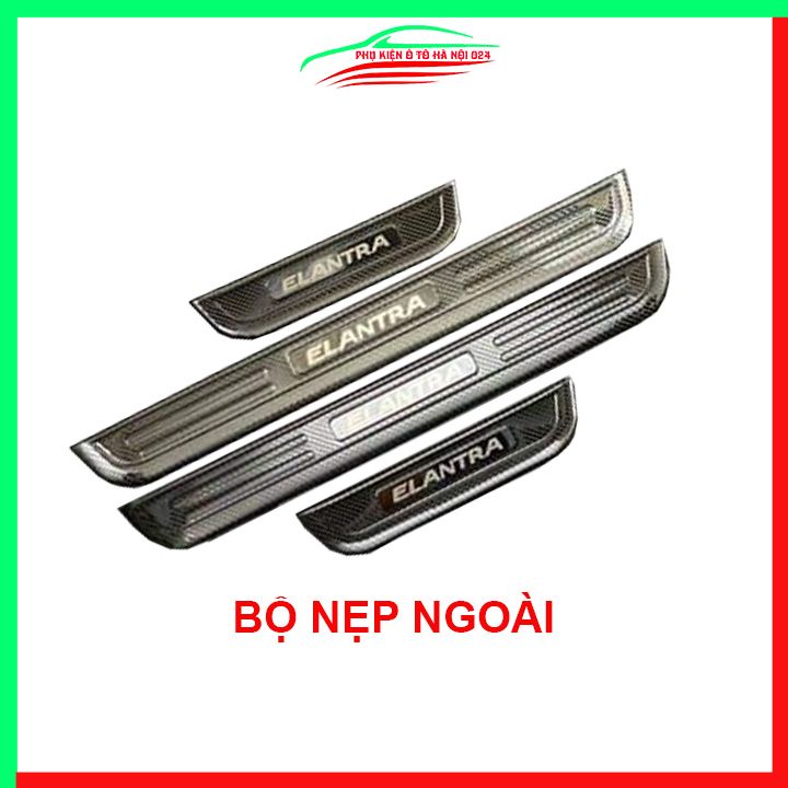 Ốp bậc cửa, nẹp bước chân Elantra 2016-2020 vân cacbon chống trầy bảo vệ trang trí xe