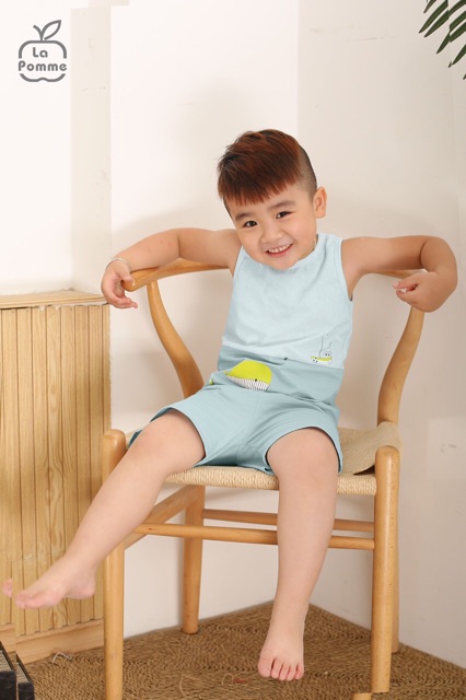 Bộ Ba Lỗ sát nách LA POMME