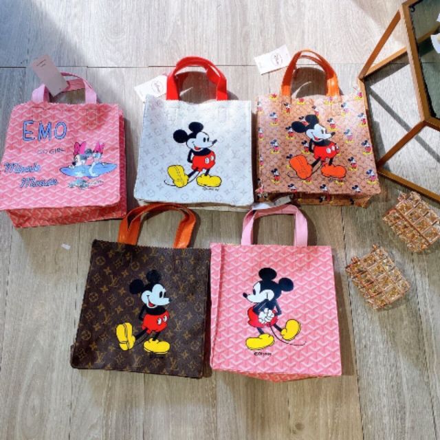 Túi hình micky