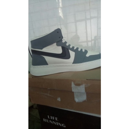 Giày new nam nữ pass giá rẻ