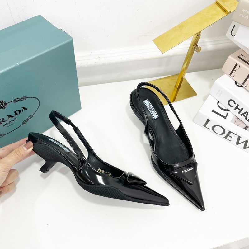 Cao gót siêu hot thêm màu Hồng phần sang chảng