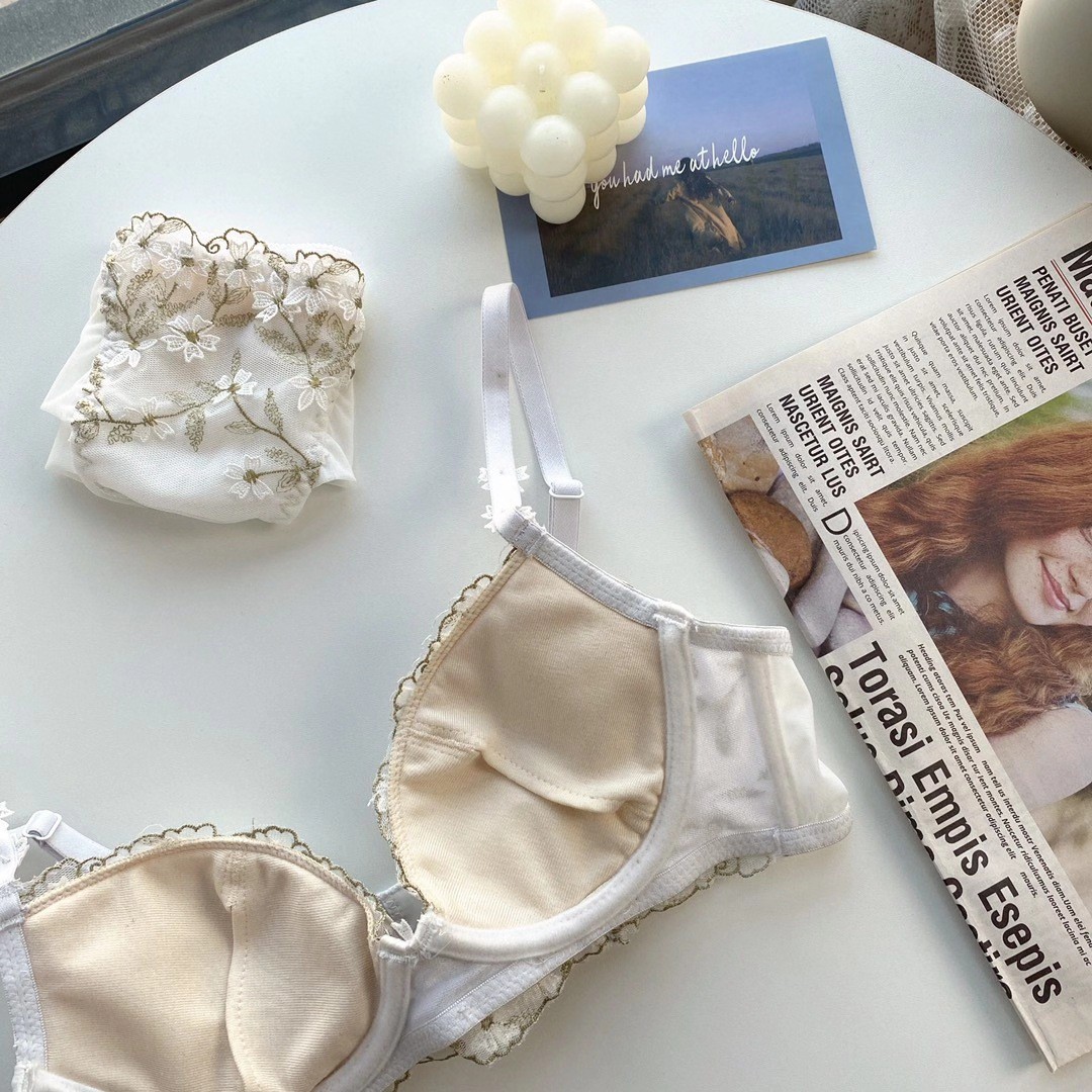 Áo ngực thêu hoa hỗ trợ nâng ngực quyến rũ cho nữ | BigBuy360 - bigbuy360.vn