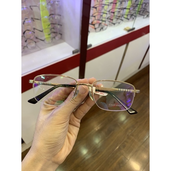 Gọng kính titanium cao cấp CHARMANT mắt vuông bầu góc cạnh