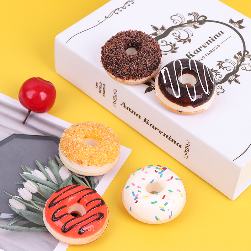 Nam Châm Gắn Tủ Lạnh Hình Bánh Donut Ngọt Ngào Dễ Thương