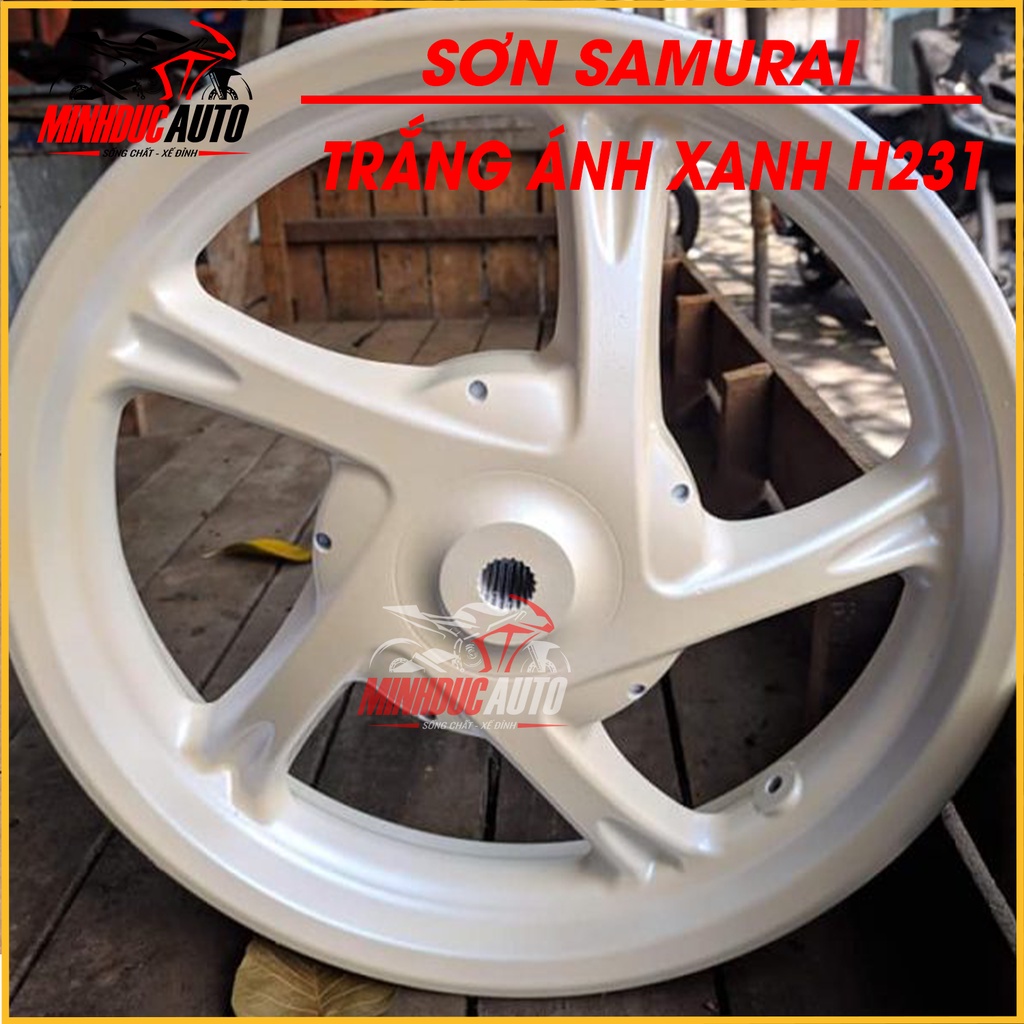 Sơn Samurai màu trắng ánh xanh H231 - chai sơn xịt chuyên dụng nhập khẩu từ Malaysia.