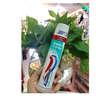 Kem đánh răng Aquafresh - UK