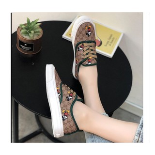 Giày nữ- hoạt tiết mickey 2020