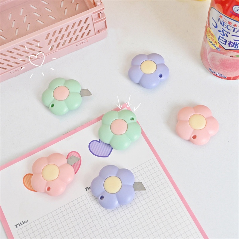 Dao Giấy Thủ Công Mini Hình Bông Hoa Xinh Xắn