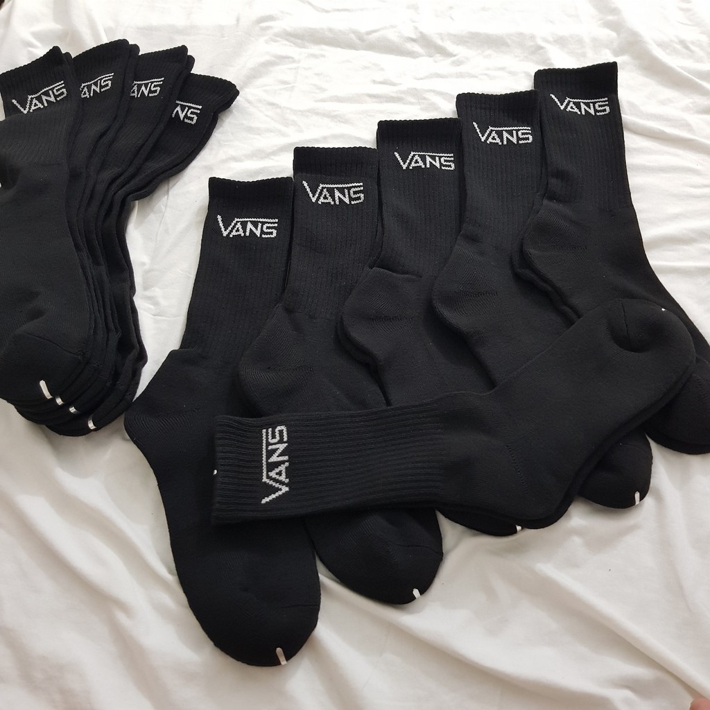 Tất thể thao cao cổ Vans Đen  - Free ship + Quà tặng Loved socks by TatsTats.vn