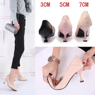 Giày mũi nhọn cho nàng công sở