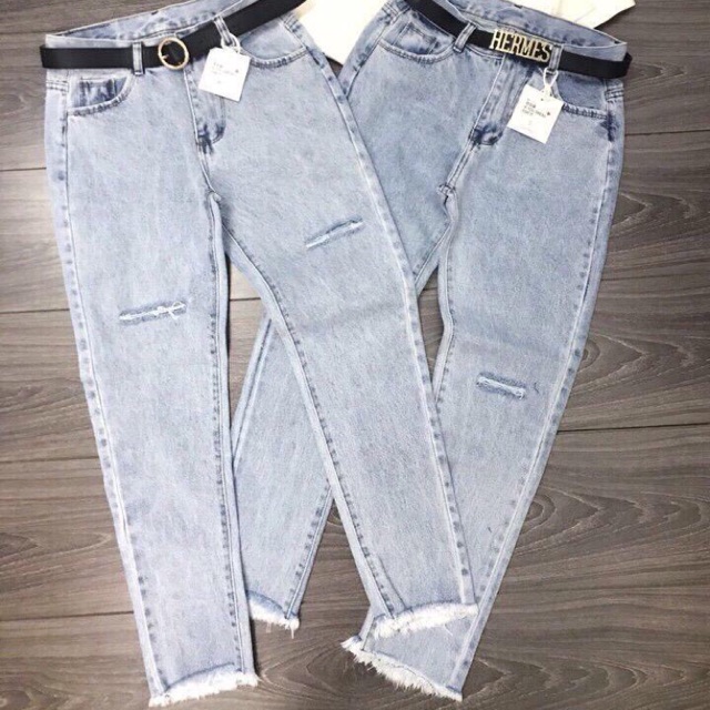 Baggy Jeans Rách Gối