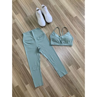 BỘ ĐỒ TẬP YOGA/GYM NỮ THUN LẠNH CAO CẤP, QUẦN LỮNG KHÔNG LAI MÀU XANH LÁ PASTEL