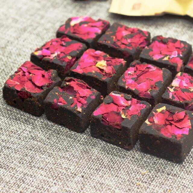 Hộp trà đường đen ngũ vị (400gram - 20 viên) | BigBuy360 - bigbuy360.vn