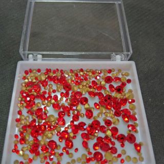 Phụ kiện nail đá móng chân nhọn mix